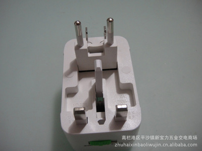 多功能商務(wù)插座選購指南 價格、廠家與固定插座解析